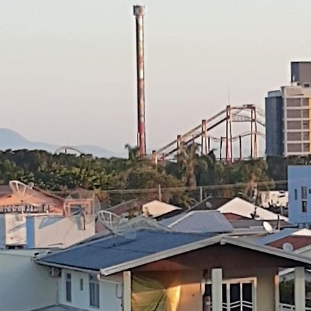 Apartamento Com Vista Pro Mar Proximo Ao Beto Carrero 佩尼亚 外观 照片