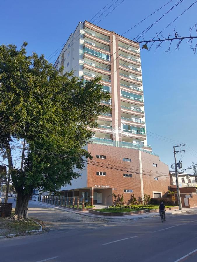 Apartamento Com Vista Pro Mar Proximo Ao Beto Carrero 佩尼亚 外观 照片